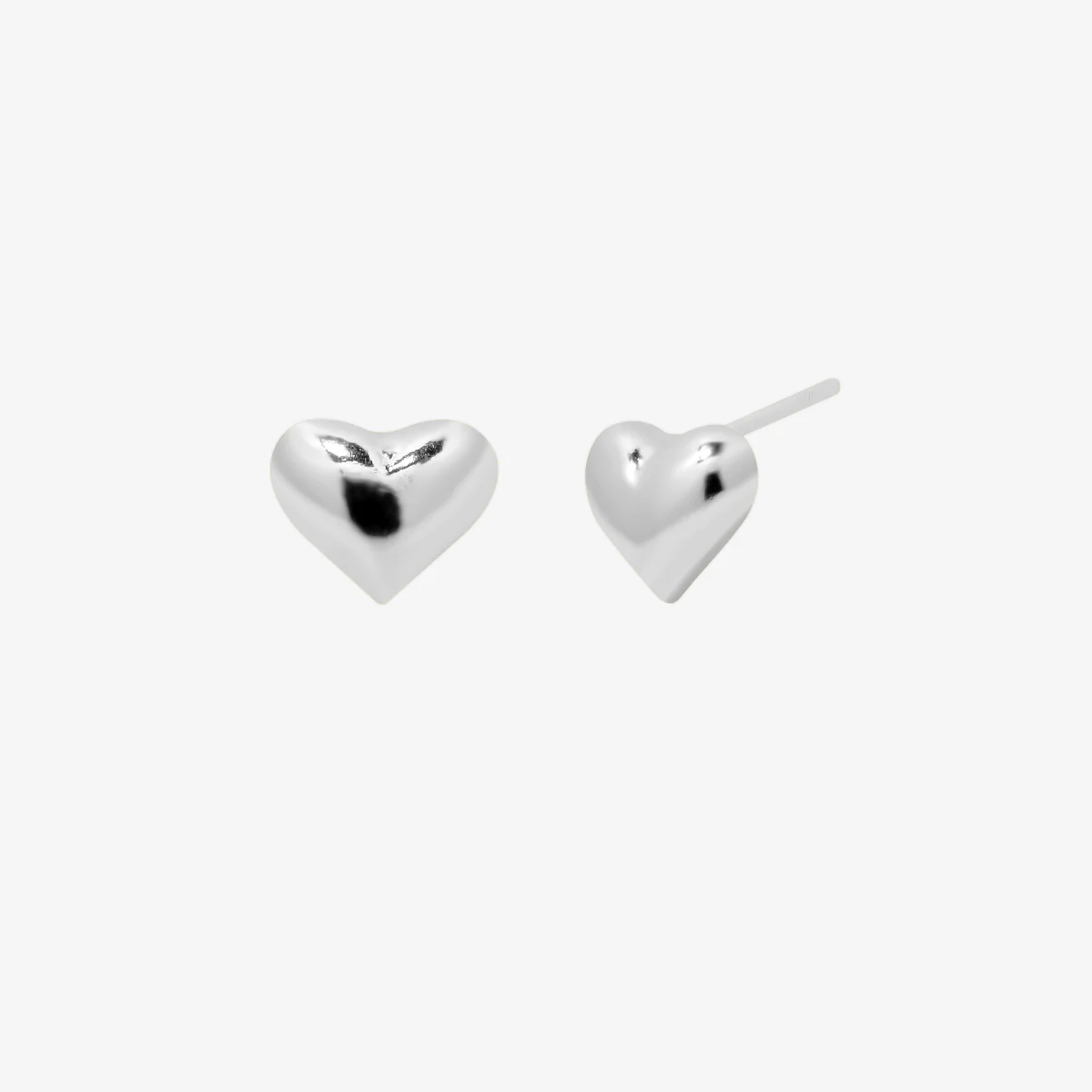 Chunky heart stud earrings - Image 6